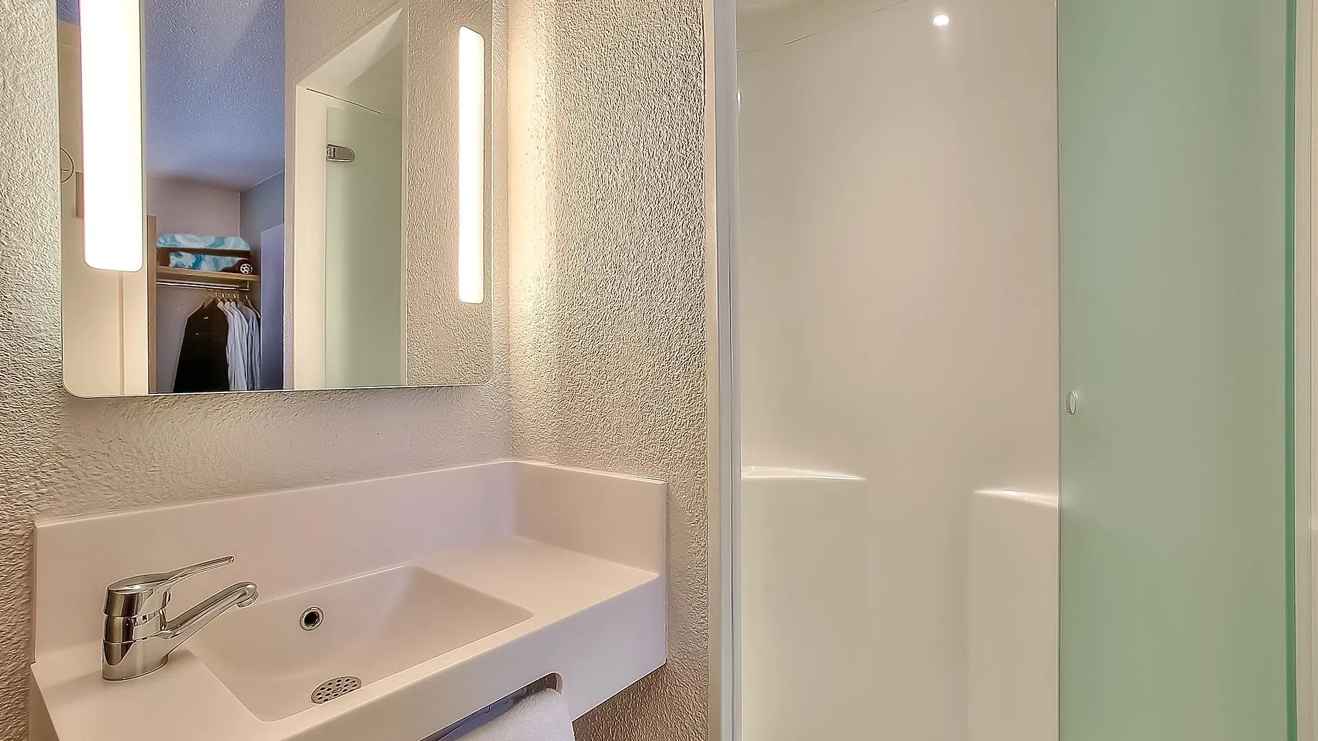 B&B Hotel Antibes Sophia Antipolis Biot