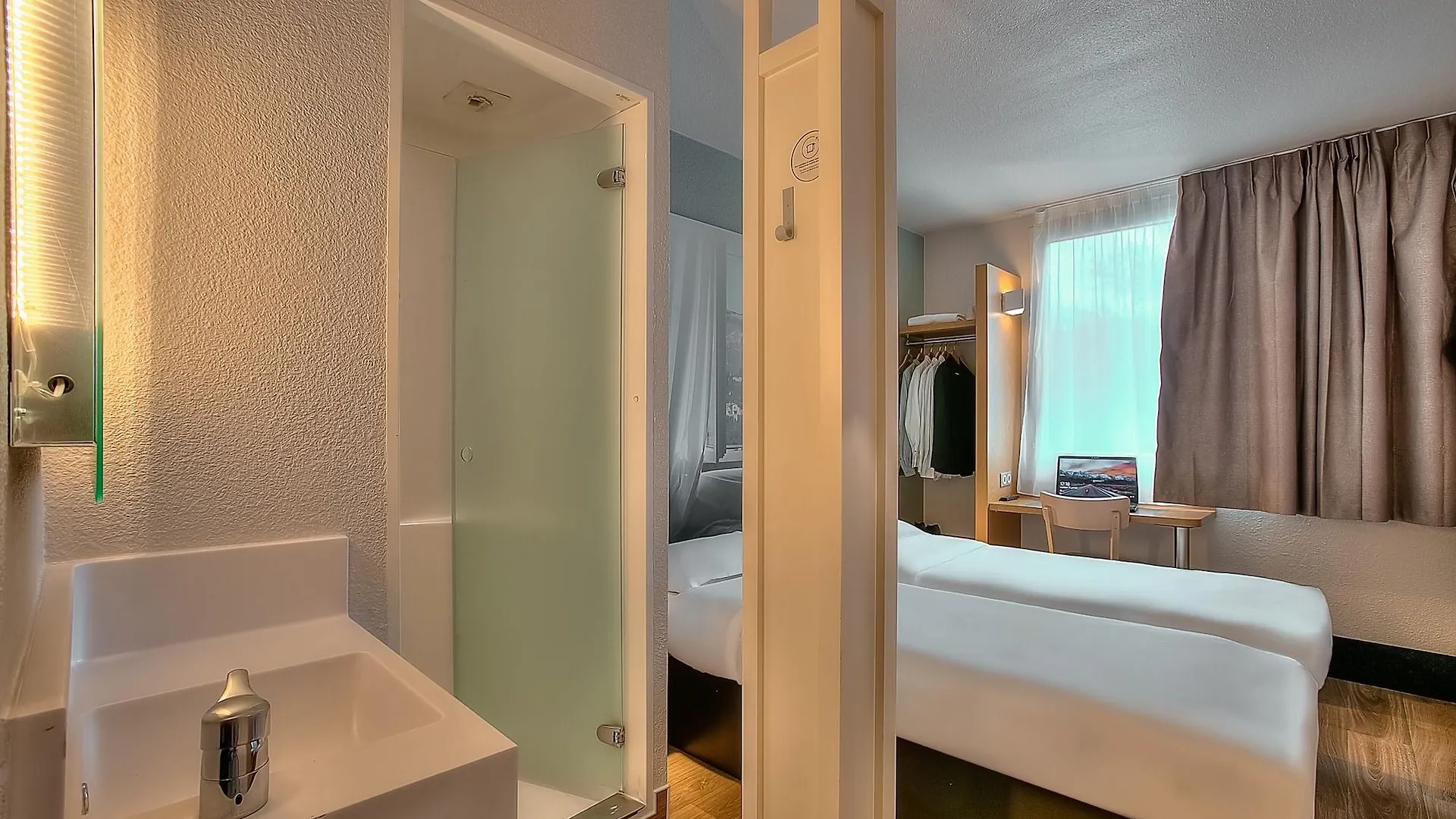 B&B Hotel Antibes Sophia Antipolis Biot