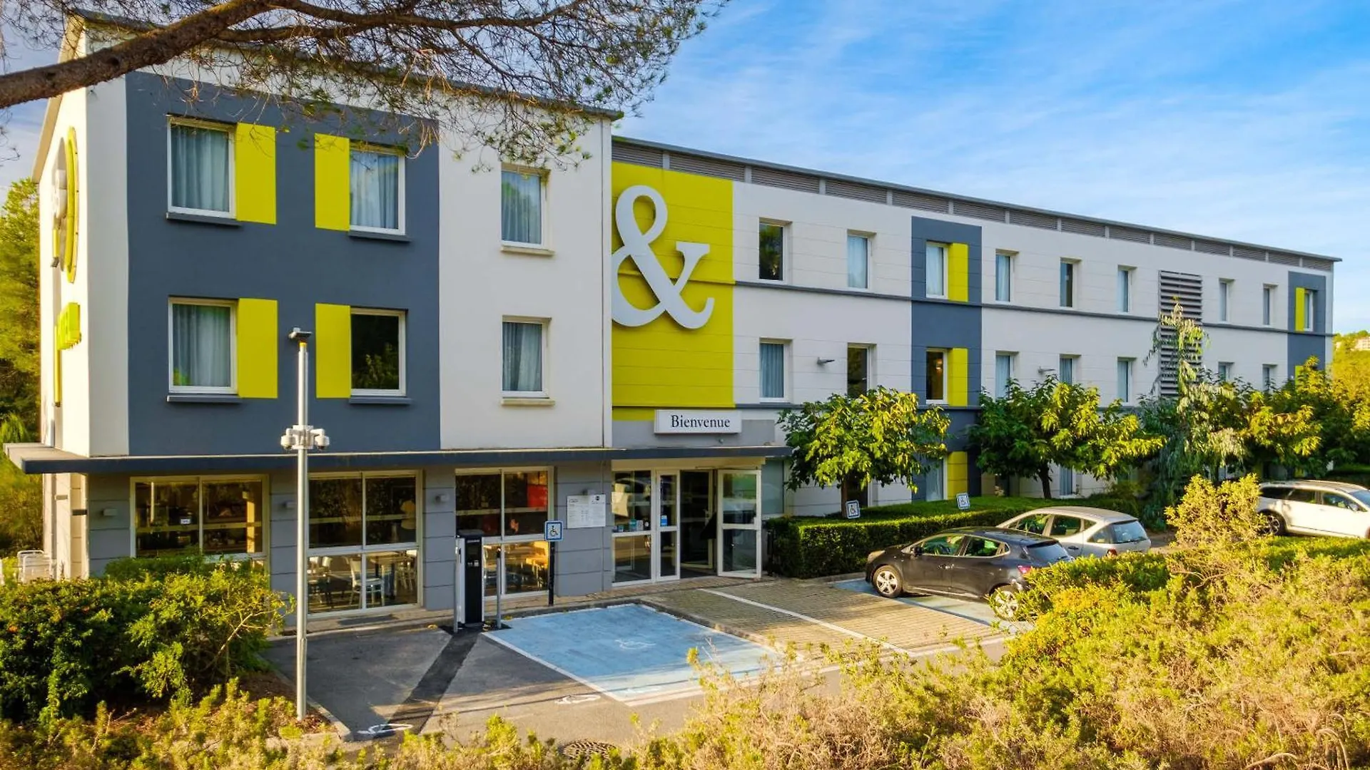 **  B&B Hotel Antibes Sophia Antipolis Biot France